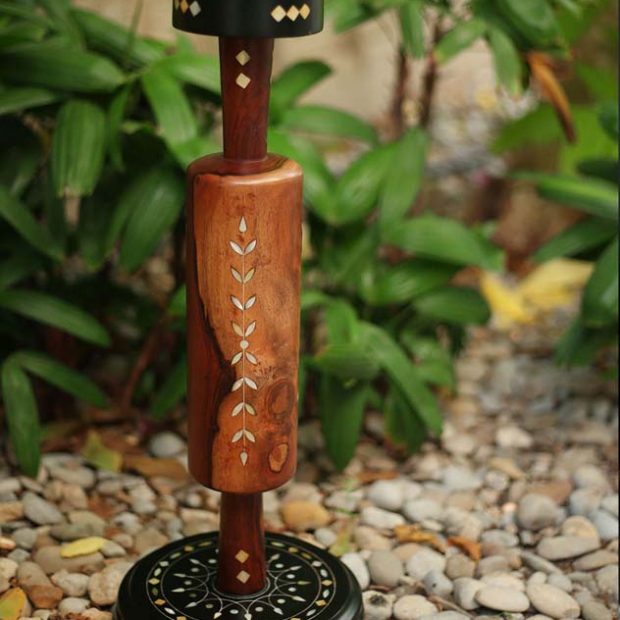 Belan cigar stand